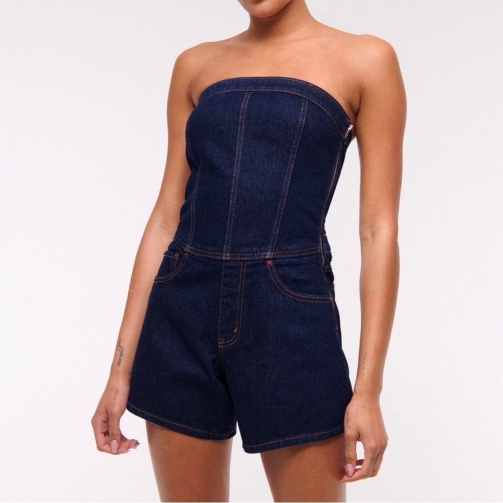 Abercrombie and Fitch Dark Wash Strapless Denim Romper Size M Tall